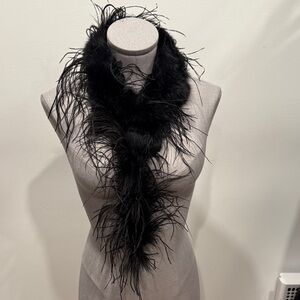 Elegant Black marabout feather and rabbit fur Scarf